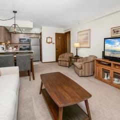 New kitchen, Pool, Walk to Gondola | W109