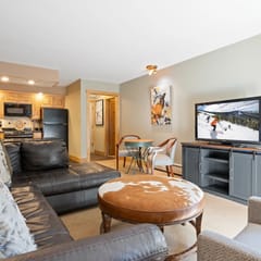 Mtn Condo in Lionshead Village W208
