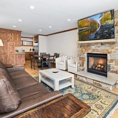 Mountain Retreat, Fireplace & Mountain Views | SF203