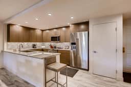 Luxury Condo, Walk to Beaver Creek Gondola A504 - Image 4