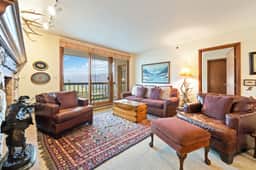 Luxury Amenities, Beaver Creek Ski-In/Ski-Out| LB405 - Image 3