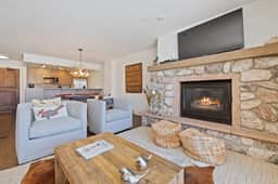 Beaver Creek Ski-In/Ski-Out w/Amenities | LB305 2 Bedroom - Image 3
