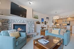 Beaver Creek Slope-Side Luxury | UB304 - Image 2