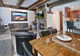Remodeled Lionshead Condo, Pool | VI108 - Image 5