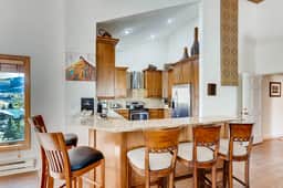 Luxury Penthouse near Riverfront Gondola A808 - Image 5