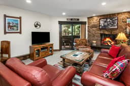 Luxury Condo, Pool, Hot Tub, near Gondola | W108 - Image 2