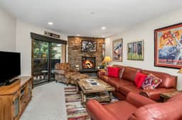 Luxury Condo, Pool, Hot Tub, near Gondola | W108 - Image 3