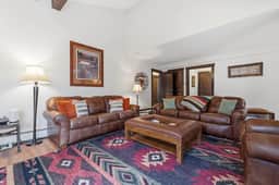 Top-floor Ski Condo in Vail, walk to Gondola, W407 with Air Conditioning. - Image 4