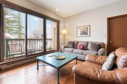 Beaver Creek Slope-Side Luxury | UB203 - Image 2