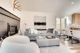 Luxury Modern Condo, A/C, Pool, Hot Tub, W408 - Image 5