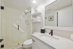 Ski-In/Ski-Out Serenity w/Lodge Amenities | LB202 - Image 5