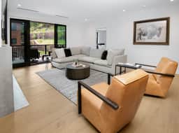New Mtn Modern with Luxurious Amenities | F305 - Image 5