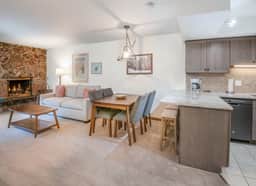 New kitchen, Pool, Walk to Gondola | W109 - Image 2