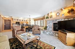 Slopeside Luxury, Pool, Hot Tubs, Conceirge | LB401 - Image 5