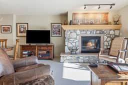 Ski-In/Ski-Out, Pool, Hot Tubs, Fitness Room | LB208 - Image 2
