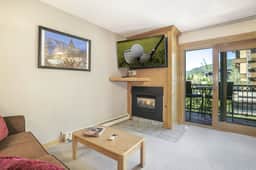Top Floor, Views, Rooftop Hot Tub LH403 - Image 3