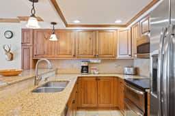 Exclusive Slopeside w/Heated Pool & Hot Tubs | LB203 - Image 5