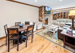 Vail Retreat, Free Shuttle, Fireplace & Mountain Views | SF203 - Image 5