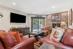 Luxury Condo, Pool, Hot Tub, near Gondola | W108 - Image 4