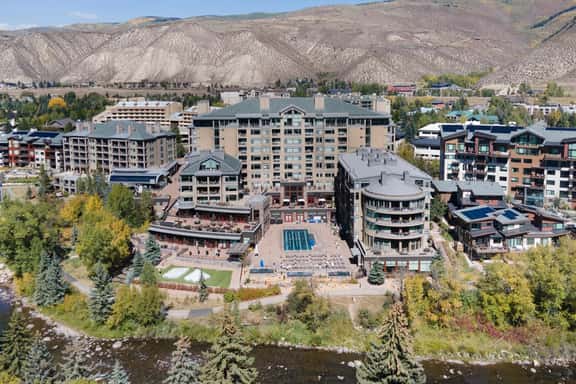 Riverfront Resort & Spa w Gondola | WR421B - Image 1