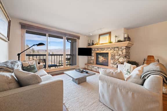 Luxury Amenities, Beaver Creek Ski-In/Ski-Out| LB403 - Image 1