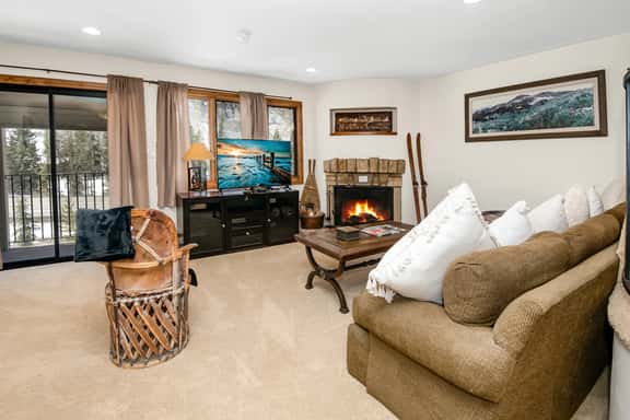 Spacious retreat in East Vail, Near Bus Stop | SW209 - Image 1