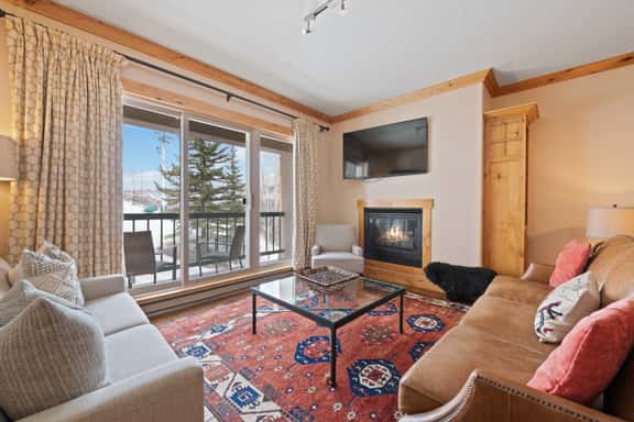 Beaver Creek Slope-Side Luxury | UB301 - Image 1
