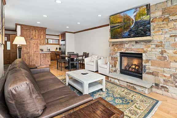 Mountain Retreat, Fireplace & Mountain Views | SF203 - Image 1