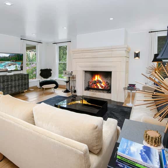 Walk to the Slopes! Luxury Home on Vail Mountain | 725AF - Image 1