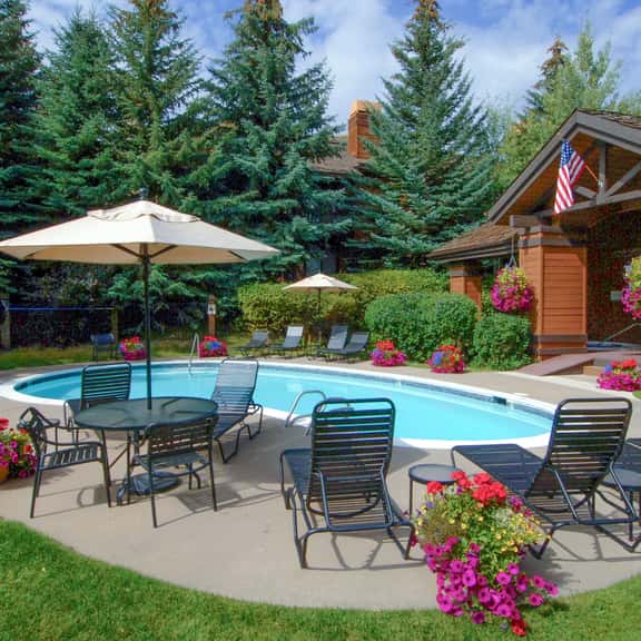 Beaver Creek Townhome w/ Amenities | RP187 Stays limited to a max of 14 nites - Image 1