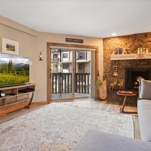 Remodeled Vail Mountain 1BD 2BA Condo, W309 - Image 1