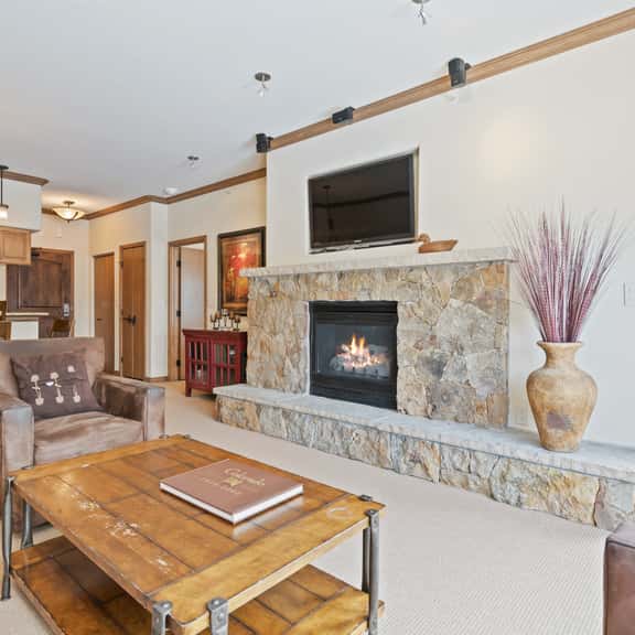 Beaver Creek Slope-Side Luxury | UB207 - Image 1