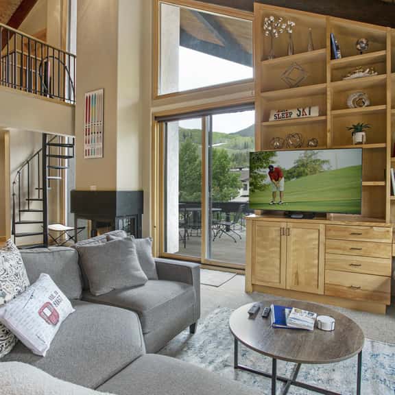 Luxury Penthouse in Vail Village | Creekside - Image 1
