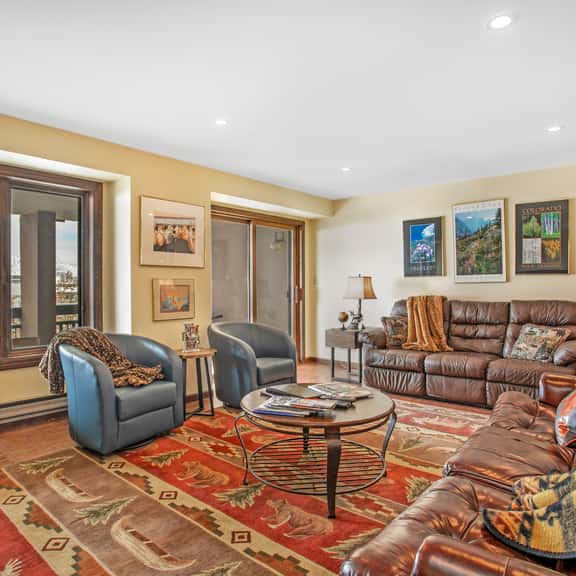 Large Condo w Mtn Views A704 - Image 1