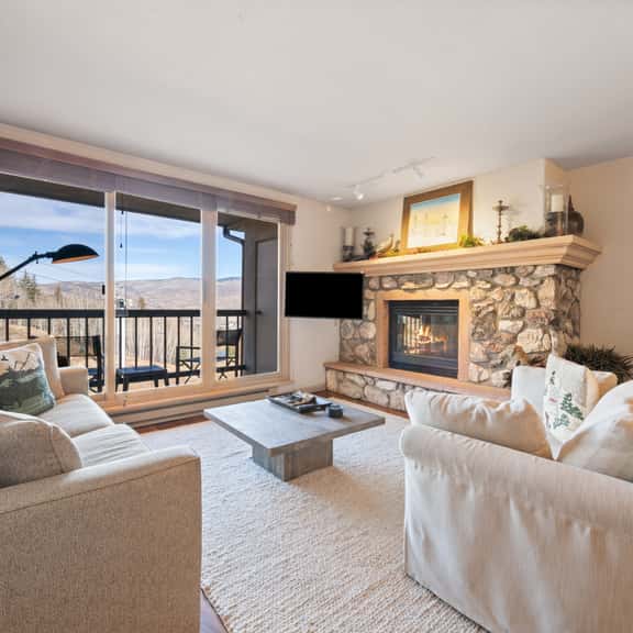 Luxury Amenities, Beaver Creek Ski-In/Ski-Out| LB403 - Image 1