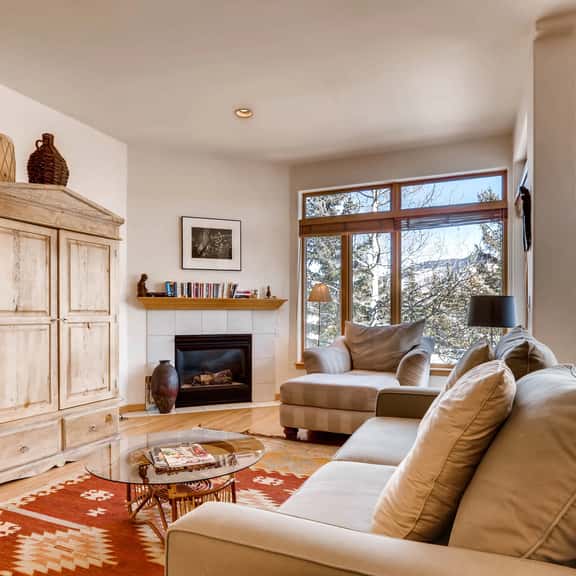 Views, Bright Spacious Vail Villa, SAV4B - Image 1