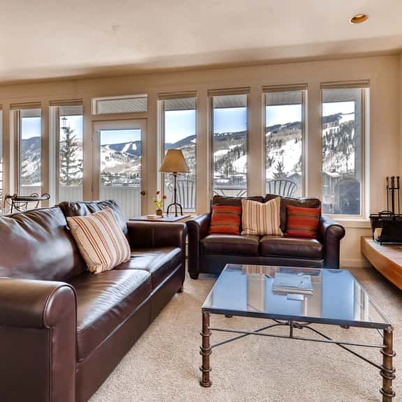 Remodeled, Mountain Views, Walk to Gondola, SV34B - Image 1