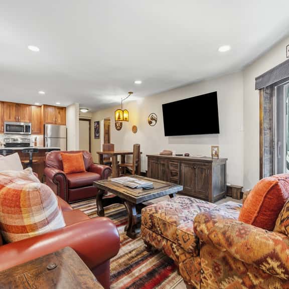 Luxury Condo, Pool, Hot Tub, near Gondola | W108 - Image 1