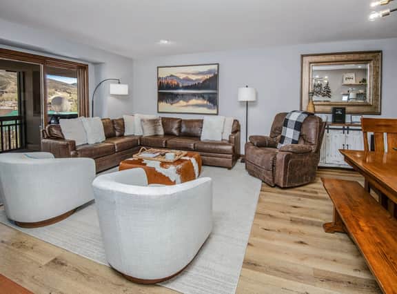 Remodeled Condo walk to Beaver Creek Gondola A601 - Image 3