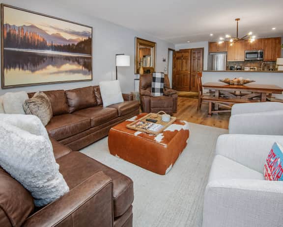 Remodeled Condo walk to Beaver Creek Gondola A601 - Image 2