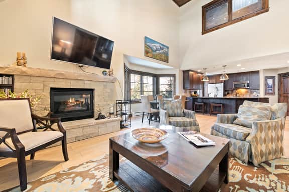 Luxury Amenities, Beaver Creek Ski-In/Ski-Out | LB213 - Image 2