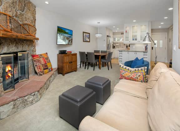Modern Vail Condo, Fireplace, Sunroom, Free Shuttle | SF202 - Image 2