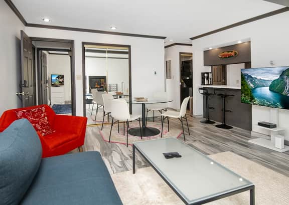 Modern Vail Condo, steps to Free Shuttle | BW222 - Image 5