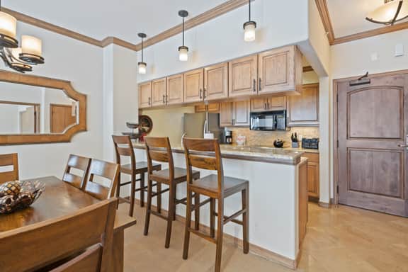 Beaver Creek Slope-Side Luxury | UB207 - Image 4