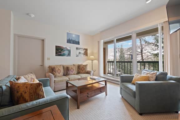 Beaver Creek Slope-Side Luxury | UB304 - Image 3