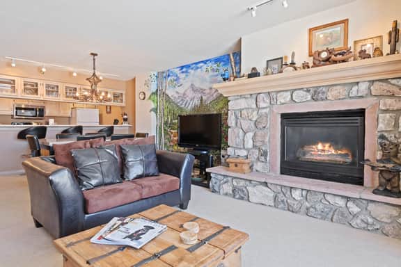 Beaver Creek Ski-In/Ski-Out w/Amenities | LB205 - Image 3