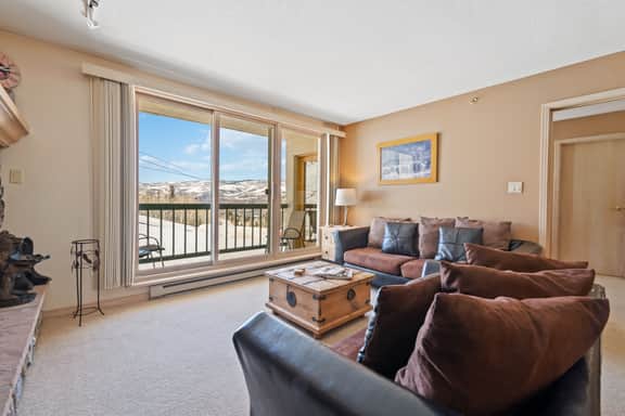 Beaver Creek Ski-In/Ski-Out w/Amenities | LB205 - Image 2