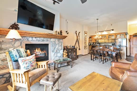 Beaver Creek Ski-In/Ski-Out w/Mountain Views | LB109 - Image 2