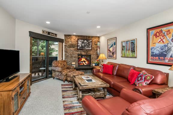 Luxury Condo, Pool, Hot Tub, near Gondola | W108 - Image 3