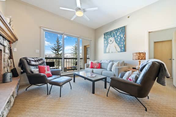 Ski-In/Ski-Out, Pool, Hot Tubs, Fitness Room | LB111 - Image 3